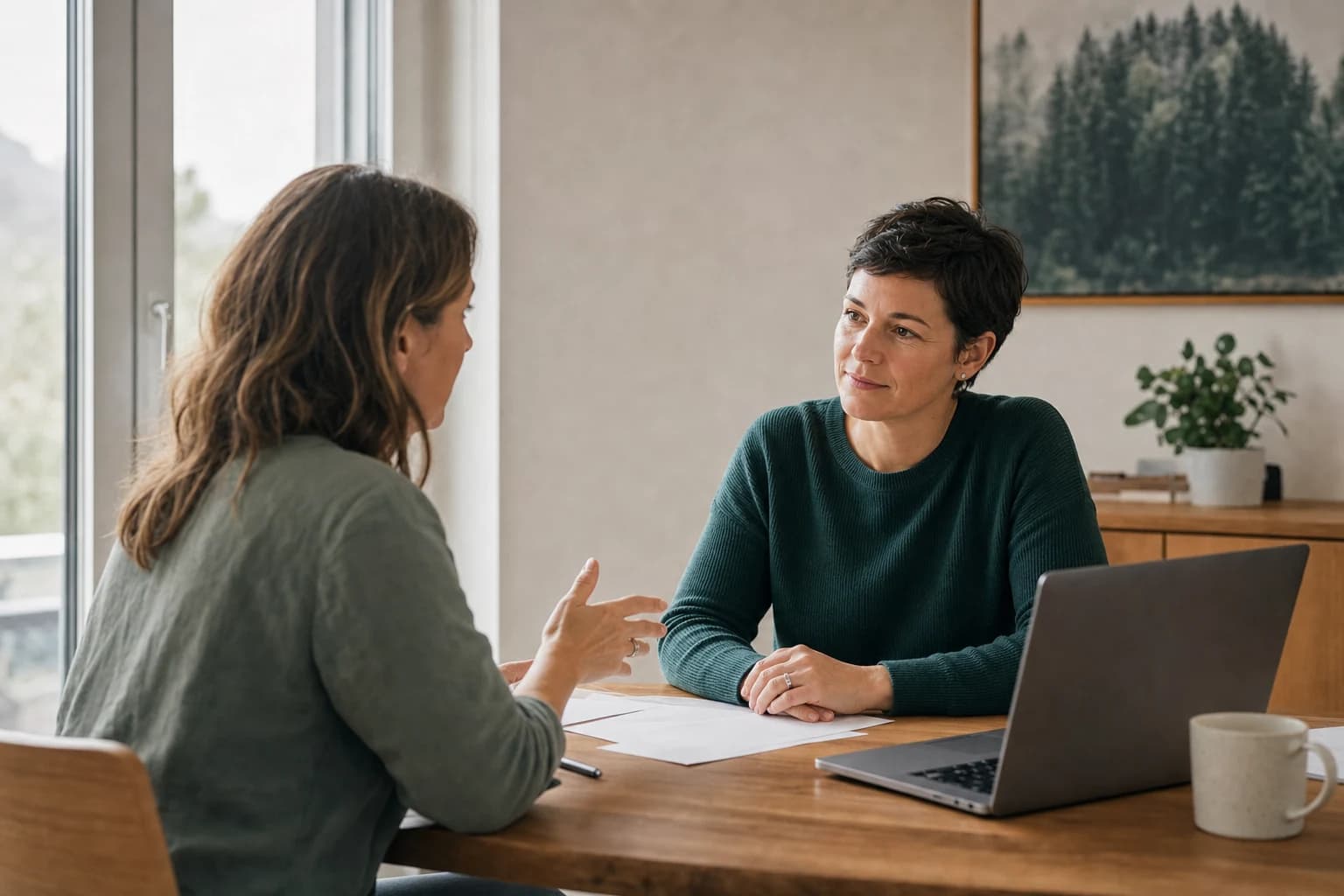 Personal conversation about a health insurance comparison
